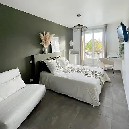 Apartment Auteuil • 4 • Wifi • Metro A 400m *